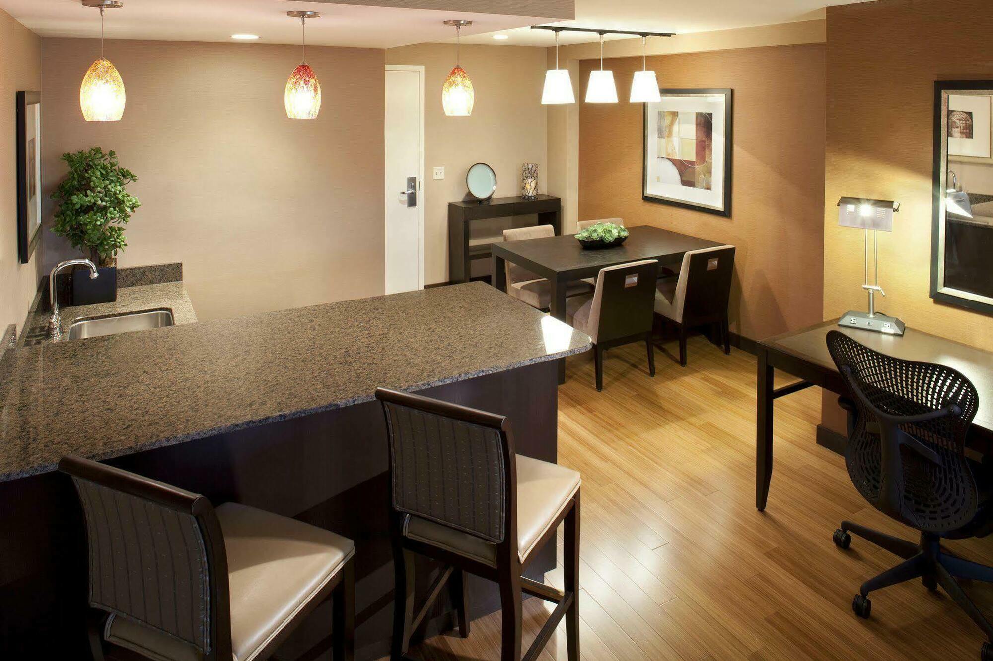 Hilton Garden Inn Sioux Falls South Room photo